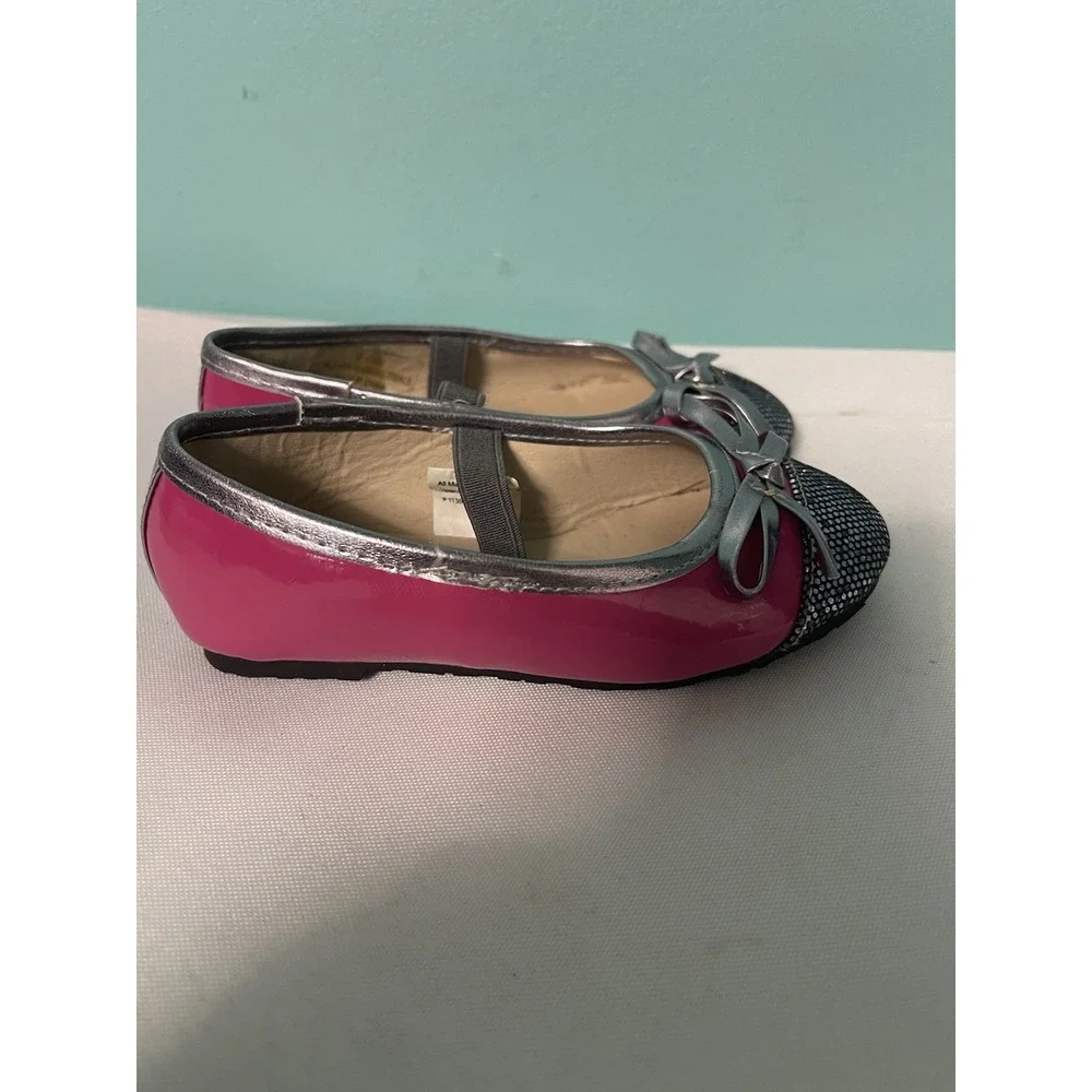 CHATTIES Girls‎ Pink And Silver Ballet Flats Size 5/6